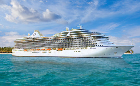 Marina di Oceania Cruises, a bordo della quale è disponibile La Cuisine Bourgeoise