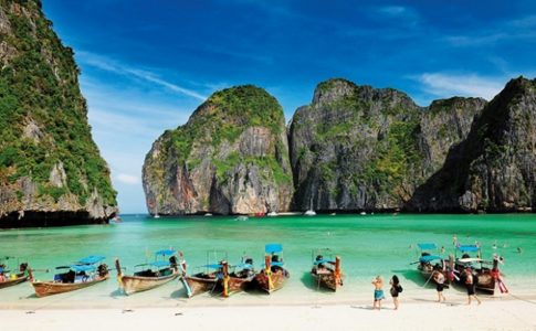 Thailandia: Phi Phi Island e Maya Bay aperte per tutta la stagione
