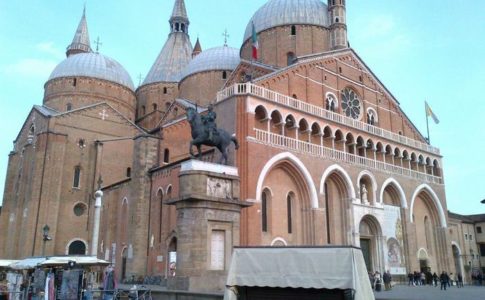 Padova, disposto il restauro della Pontificia Biblioteca