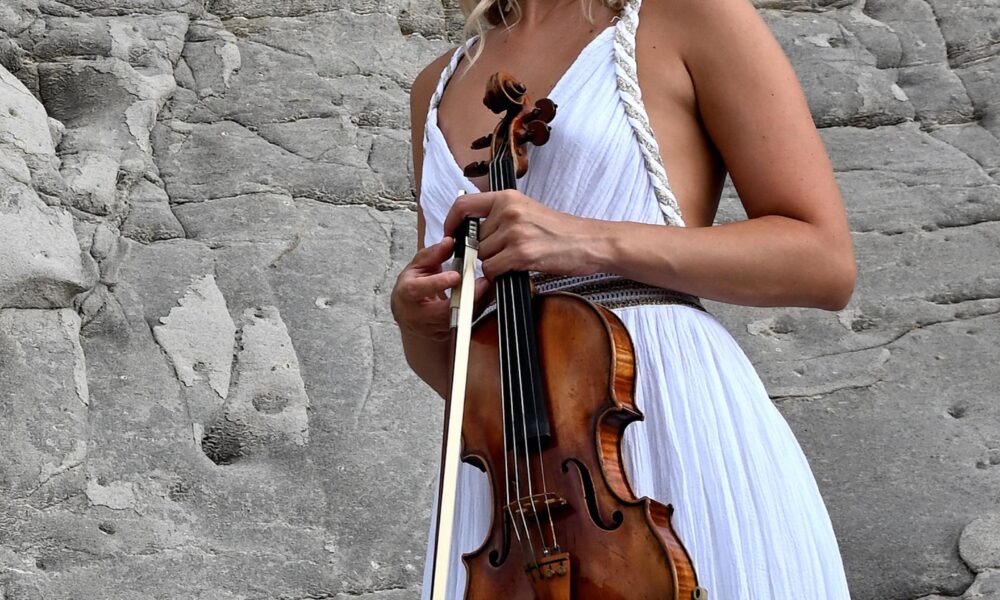 Anna Tifu, la violinista a Festivalflorio 2021. Via Festivalflorio.