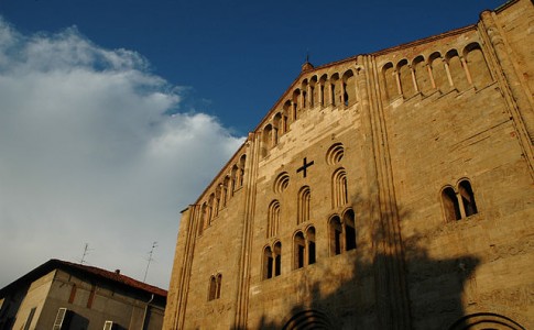 San Michele nella PAvia longobarda. Via WIkimedia Commons